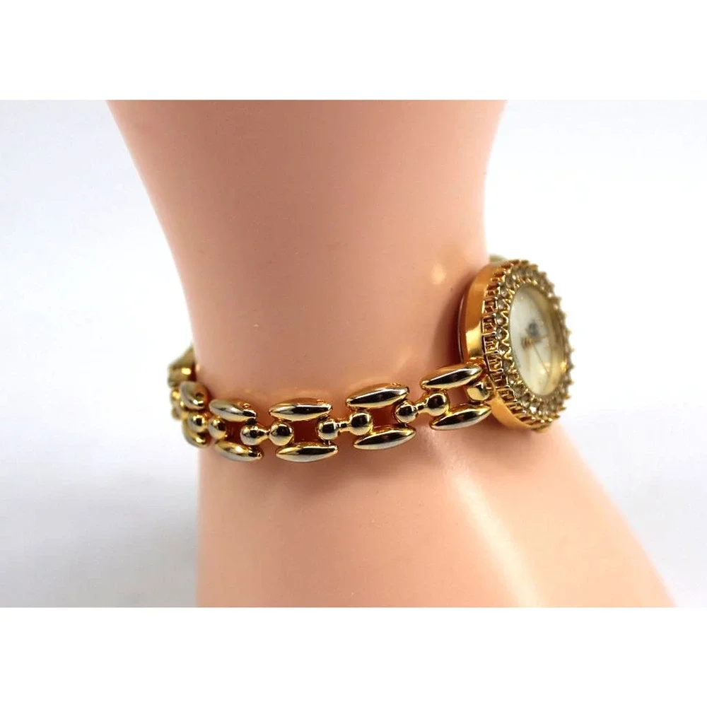Elizabeth Taylor Ladies Fashion Watch • Rhinestones • Gold Tone • New Battery